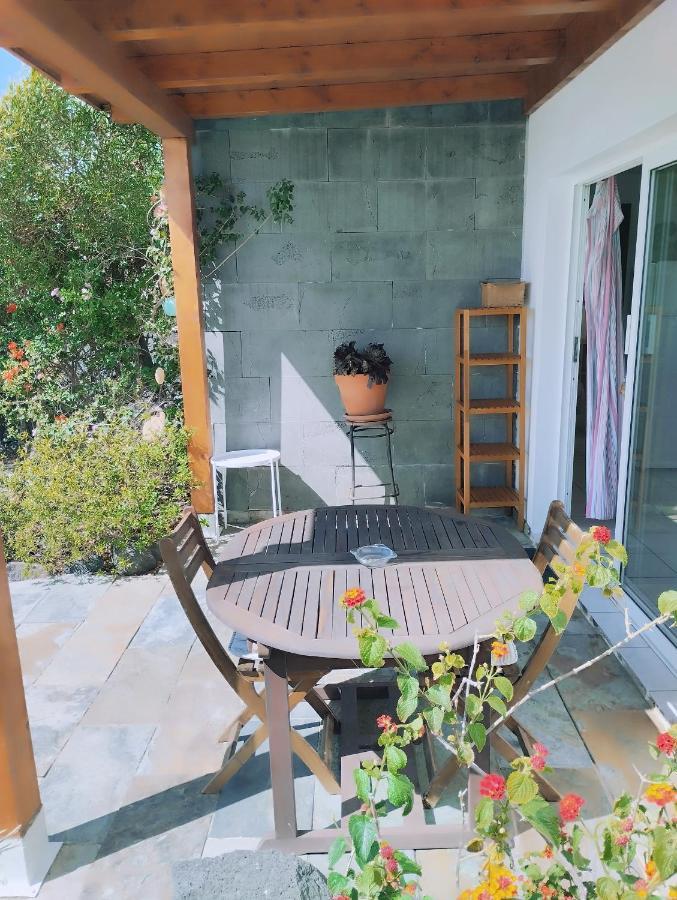 Beautiful Small Bungalow, Amazing Views And Garden Holiday home *