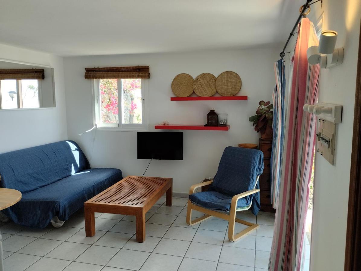 Vakantiehuis Beautiful Small Bungalow, Amazing Views And Garden *
